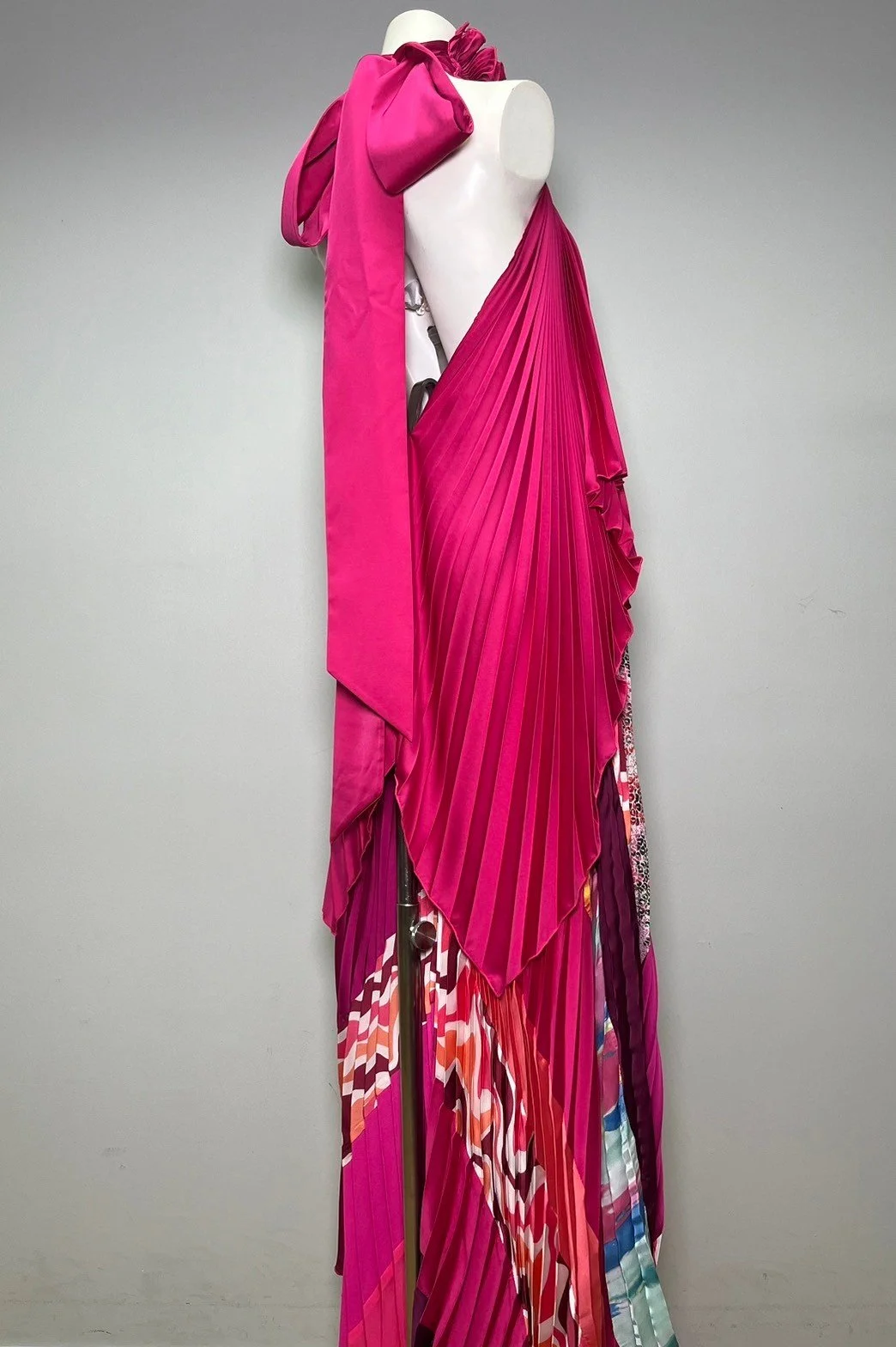 LINE_ALBUM_Unique piece_240601_2.jpg