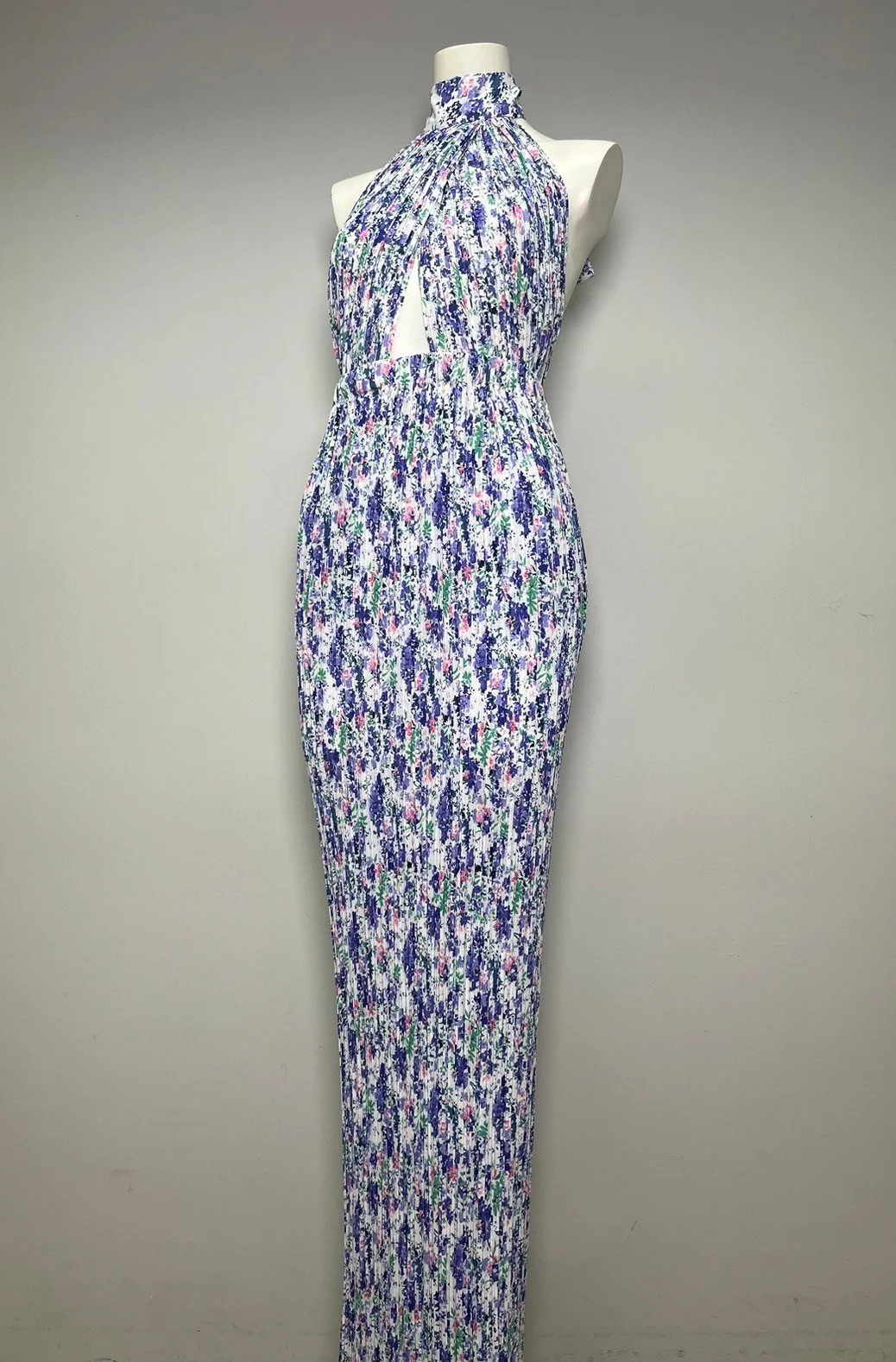 LINE_ALBUM_New collection2_240606_4.jpg