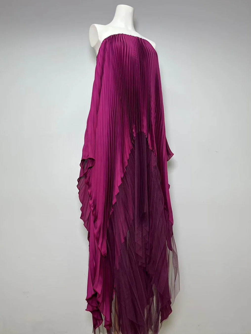 LINE_ALBUM_New collection 1_231219_3.jpg
