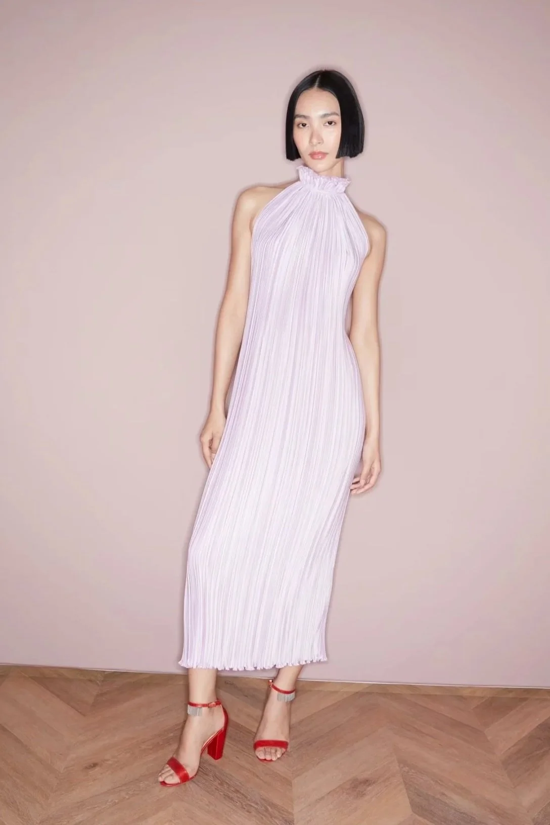 LINE_ALBUM_lookbook_250902_2.jpg