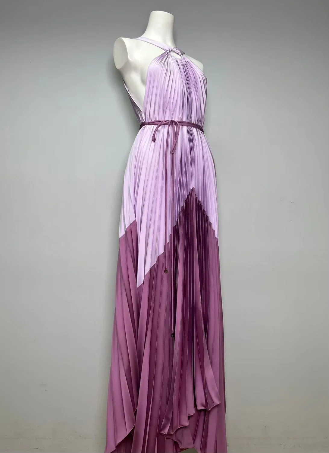 LINE_ALBUM_New collection2_250326_3.jpg