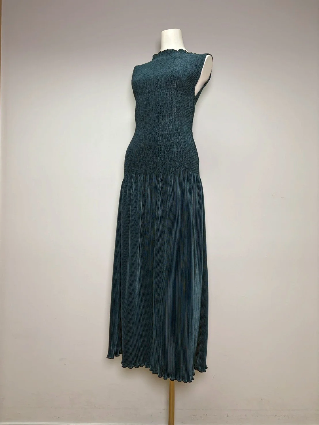 LINE_ALBUM_New collection2_250606_19.jpg