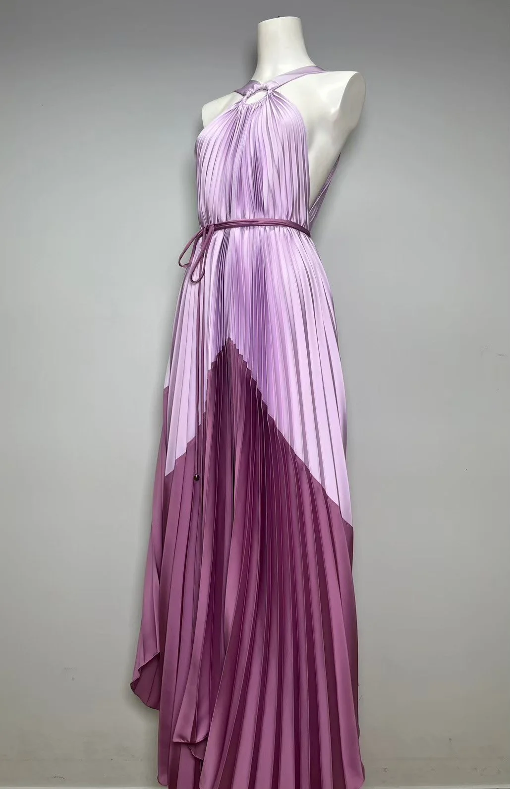 LINE_ALBUM_New collection2_250326_4.jpg