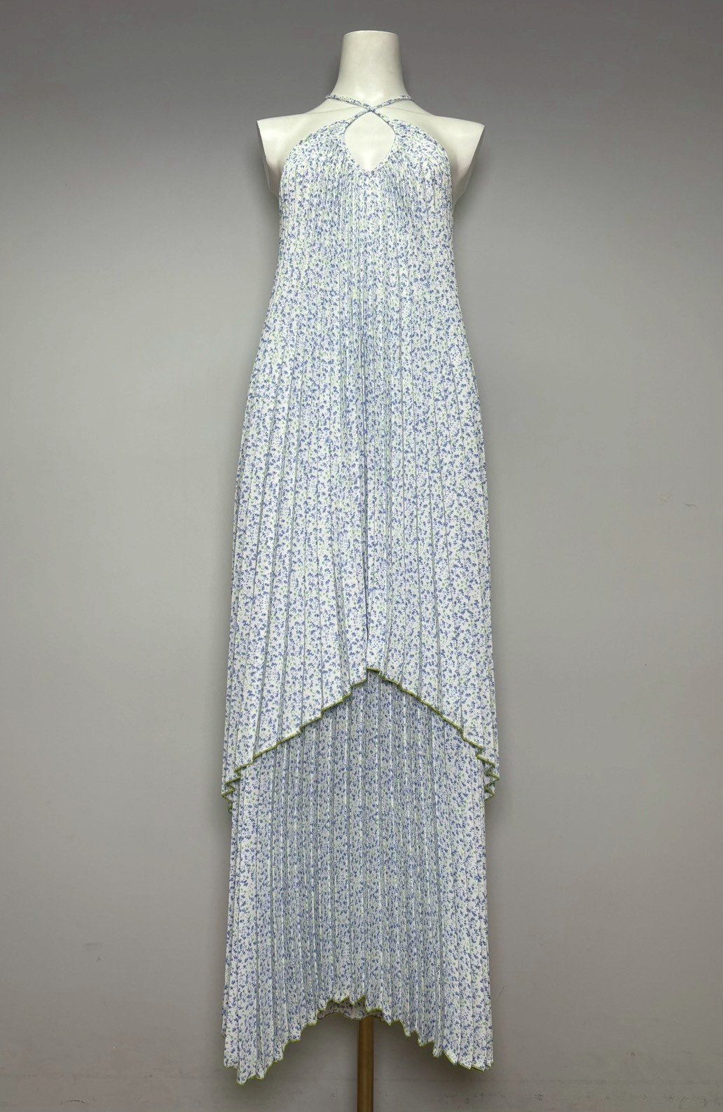LINE_ALBUM_New collection2_250425_5.jpg