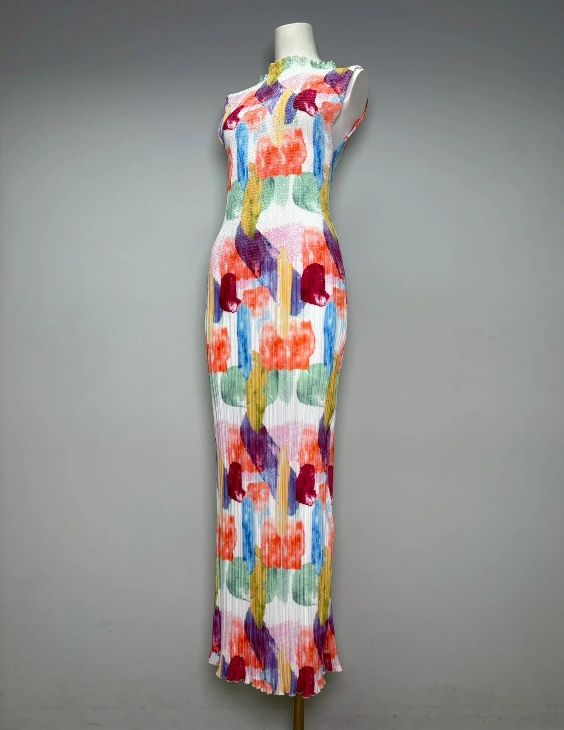 LINE_ALBUM_New collection2_250606_9.jpg