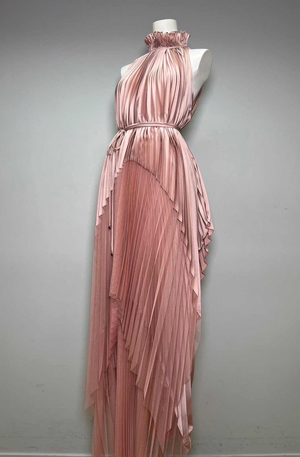 LINE_ALBUM_New collection2_240918_4.jpg
