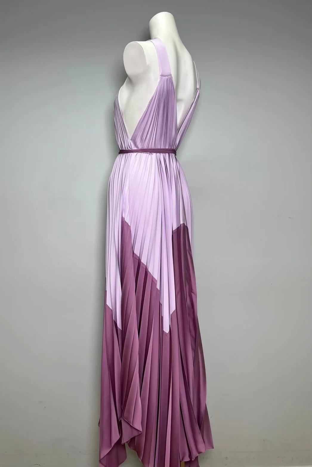 LINE_ALBUM_New collection2_250326_2.jpg