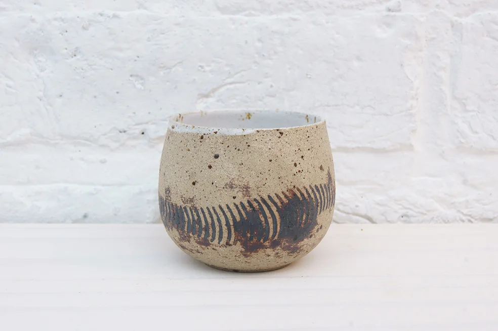 Rustic mini-beaker / dark brown