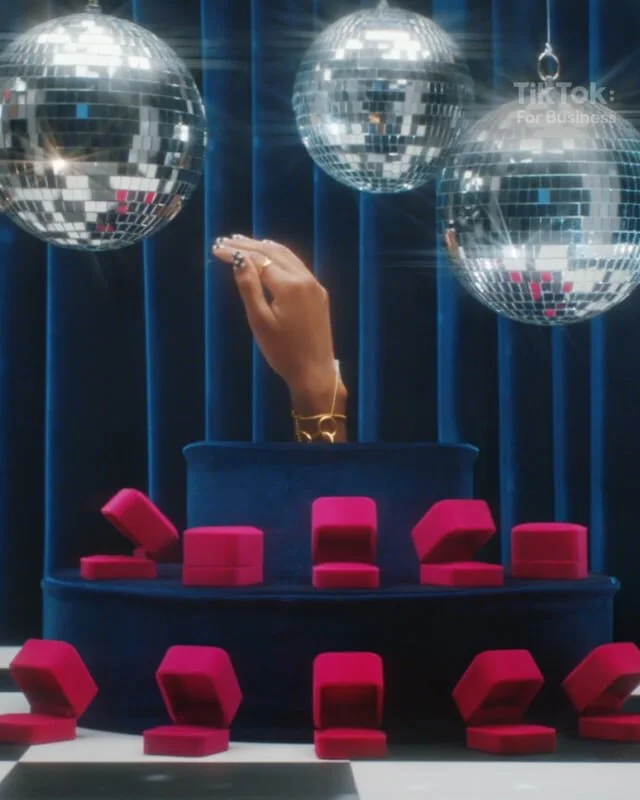 **Max Siedentopf / Omolola Jewellery / 4x5