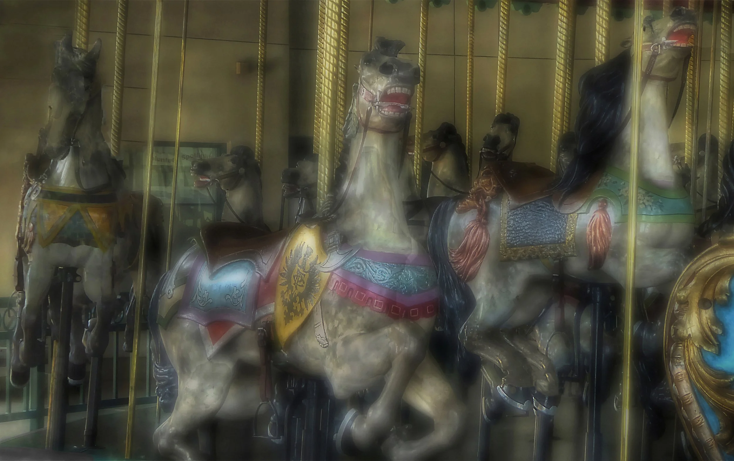 Closed Merry-Go-Round