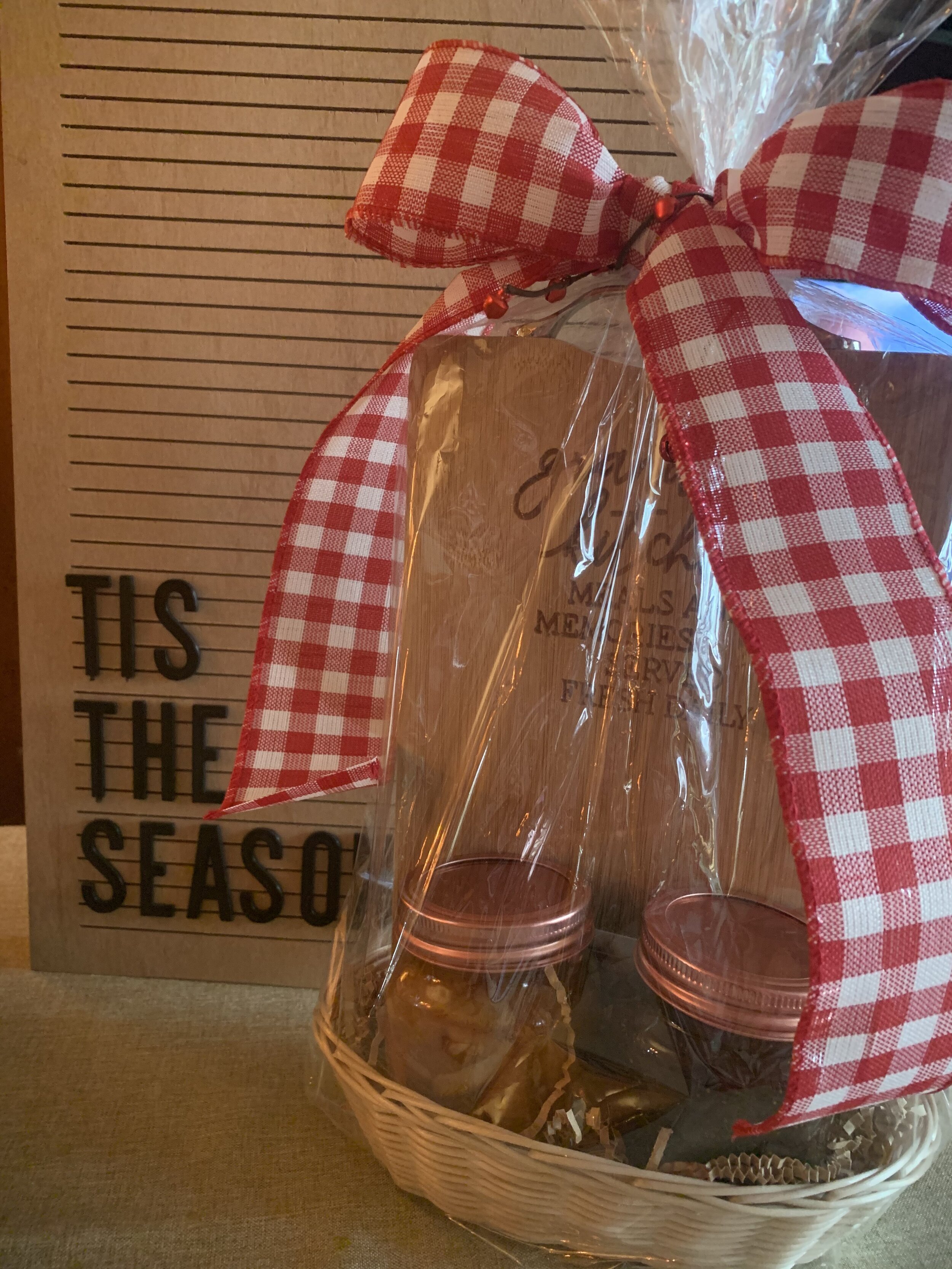 The Granola Plant - Gift Basket.jpg