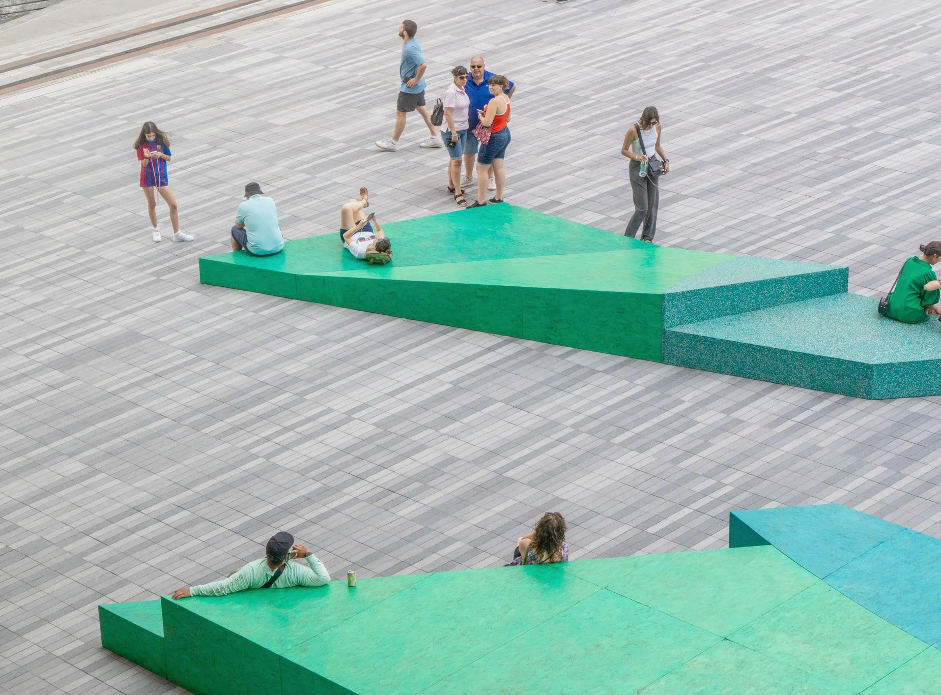 2022MV47_122 (1)_small.jpg