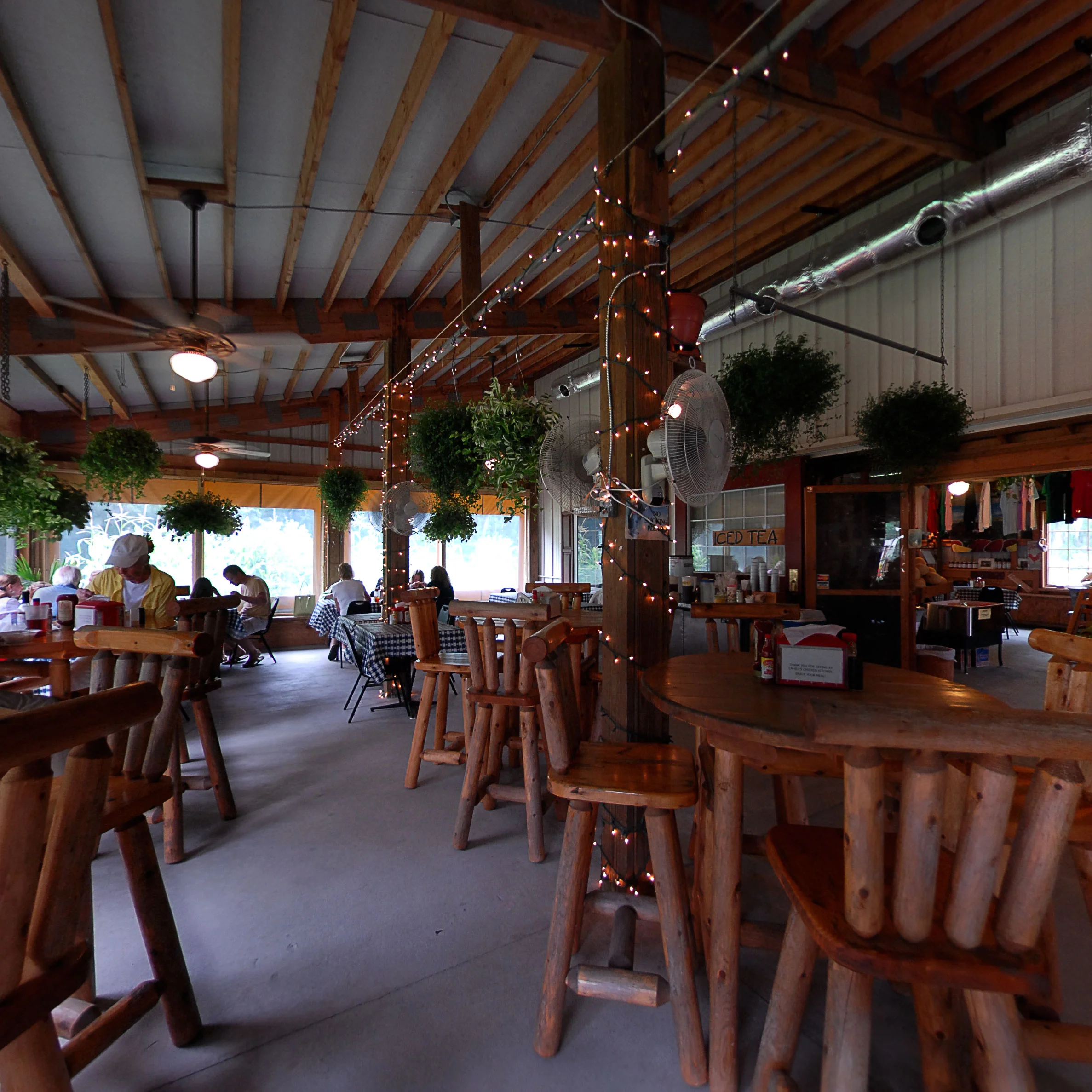 dining-area.jpg