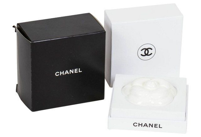 Chanel Ceramic Camellia Perfume Diffuser | Vintage Di Lusso