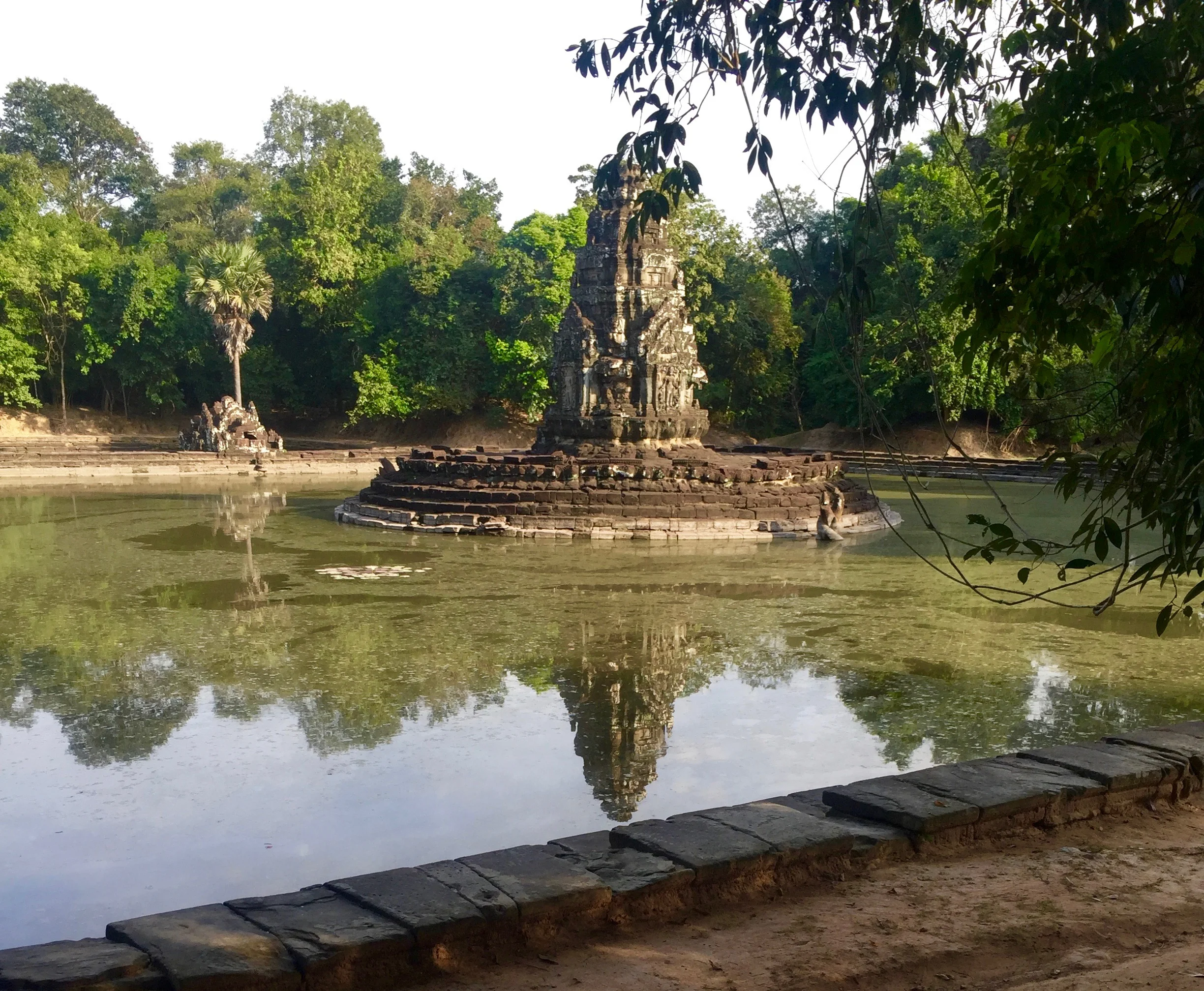 Even though you can't go inside, the view of the temple reflecting in the water is well worth the visit. 
