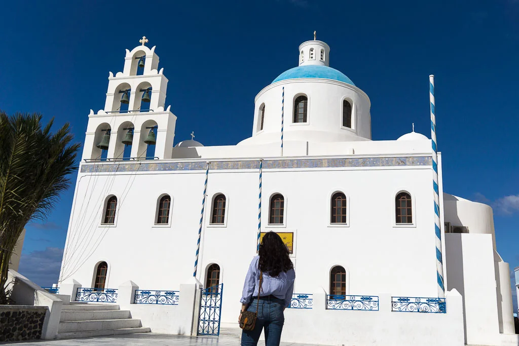 Main square in Oia