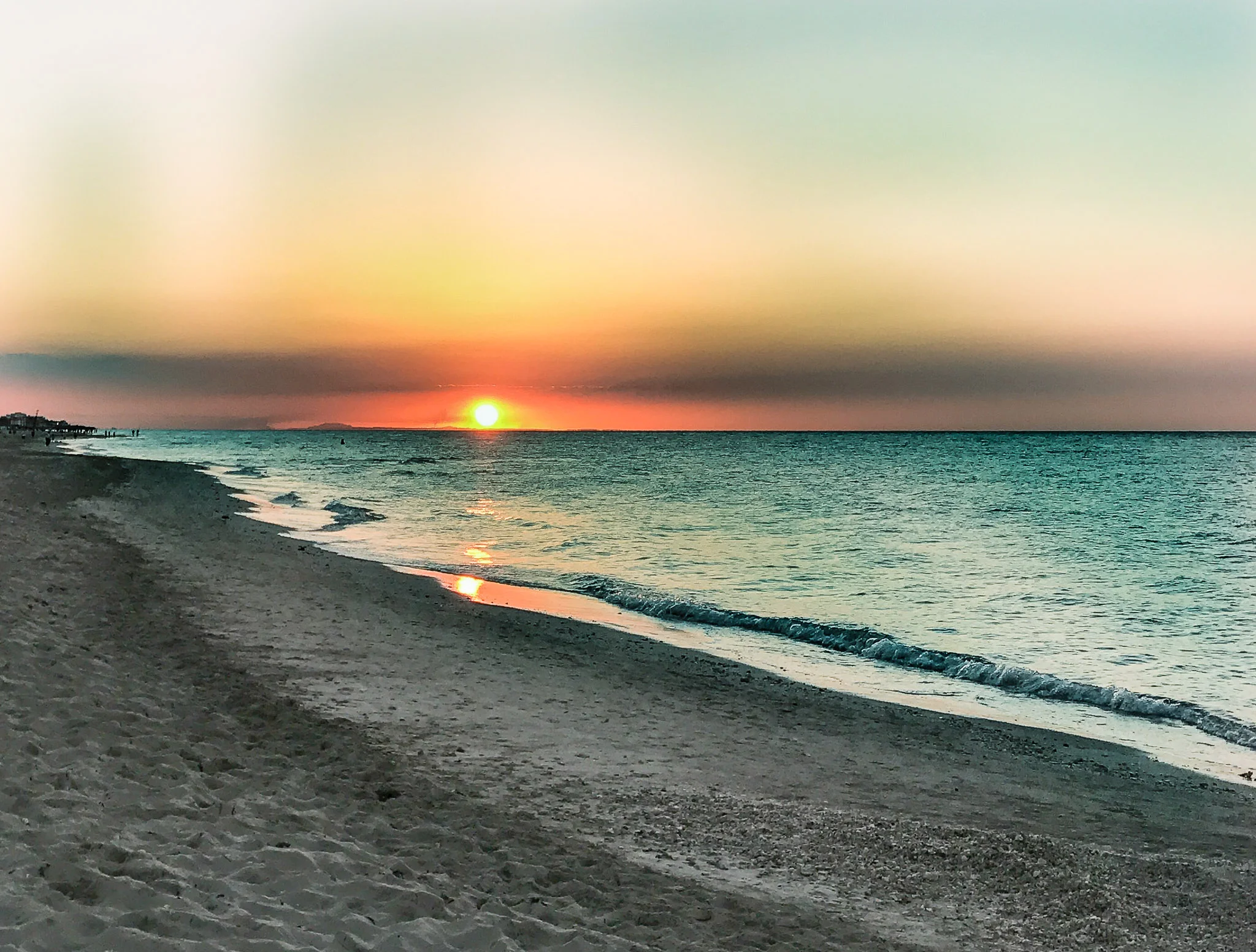 The gorgeous sunset from the beach in Varadero.