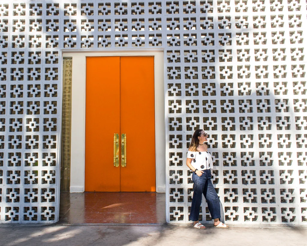 The iconic entrance of Parker Palm Springs .