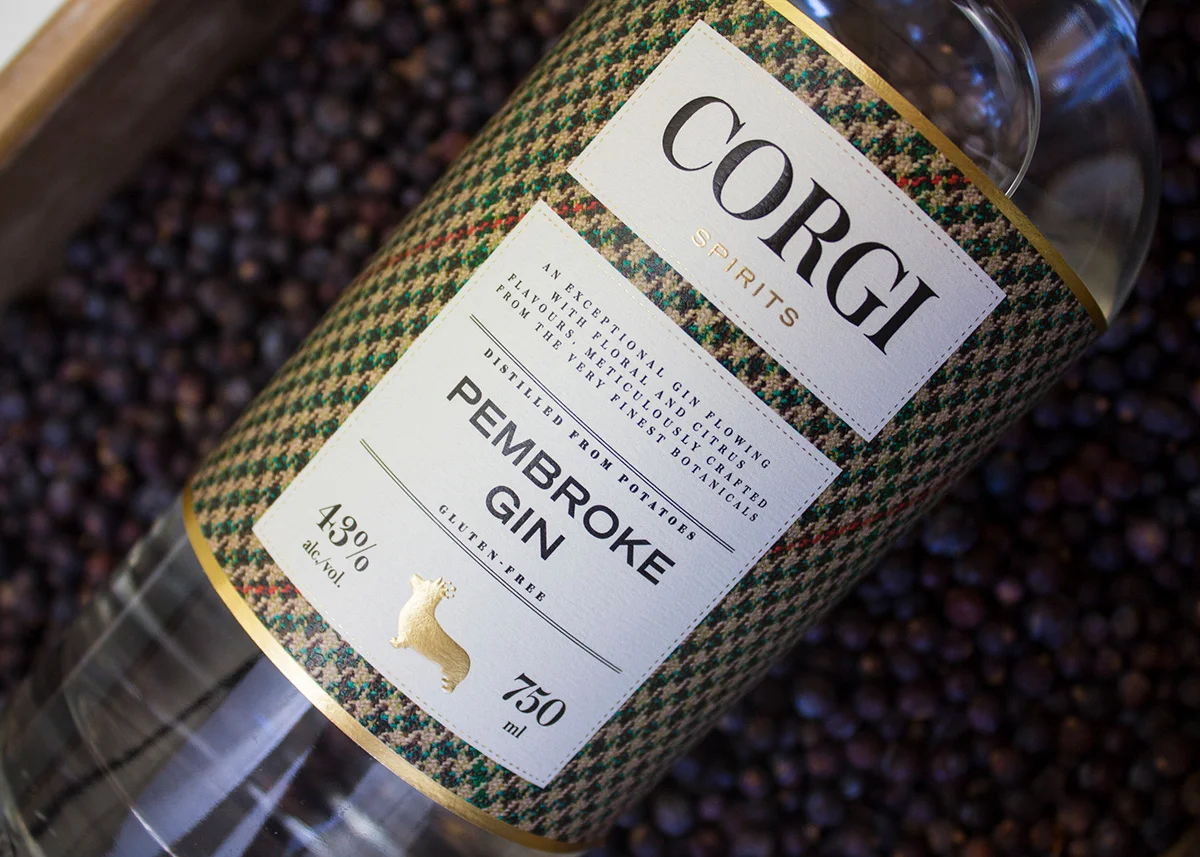 corgi-spirits-pembroke-gin.jpg