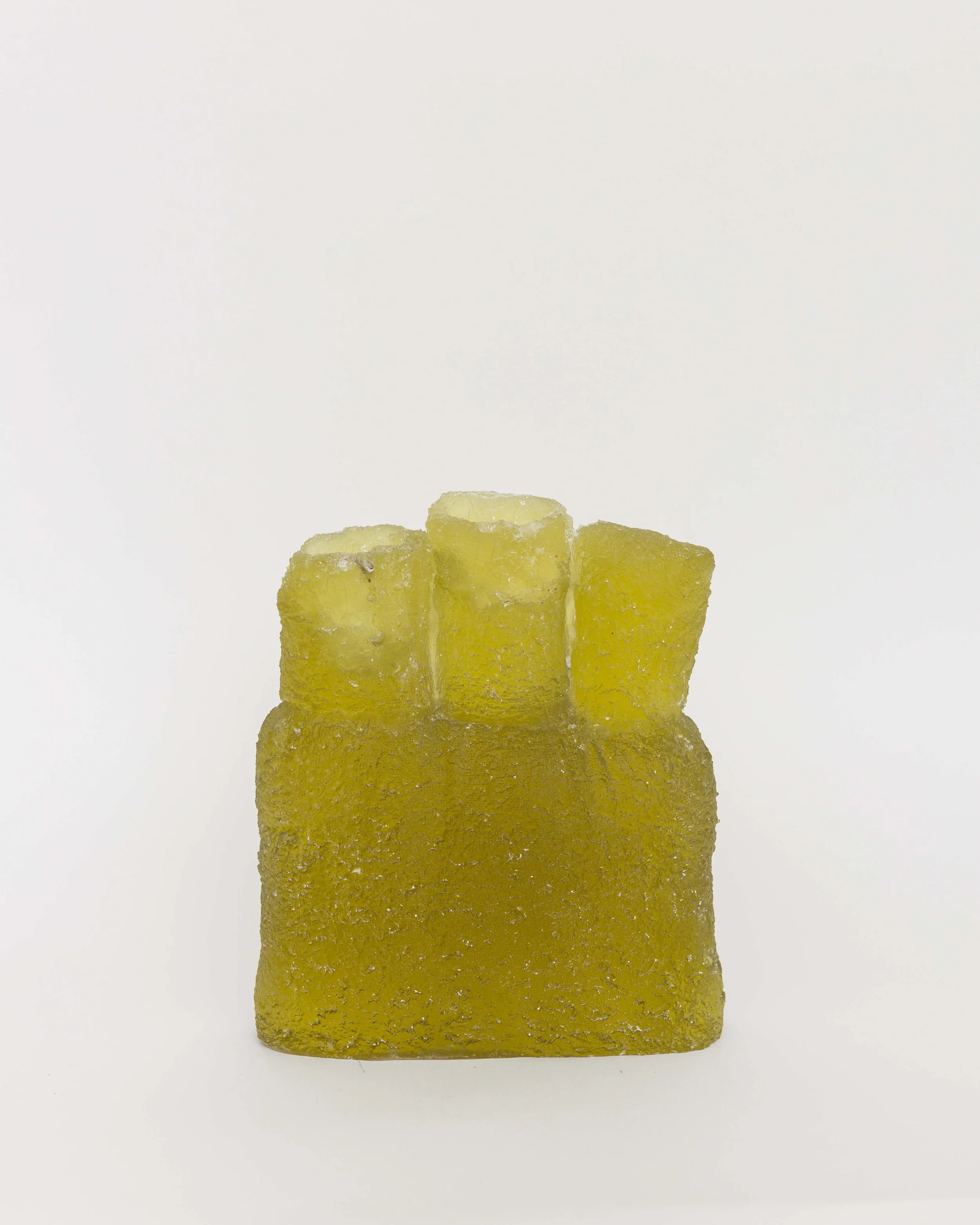  Unidos, cast glass, 12 x 10 x 4 inches, 2022. 