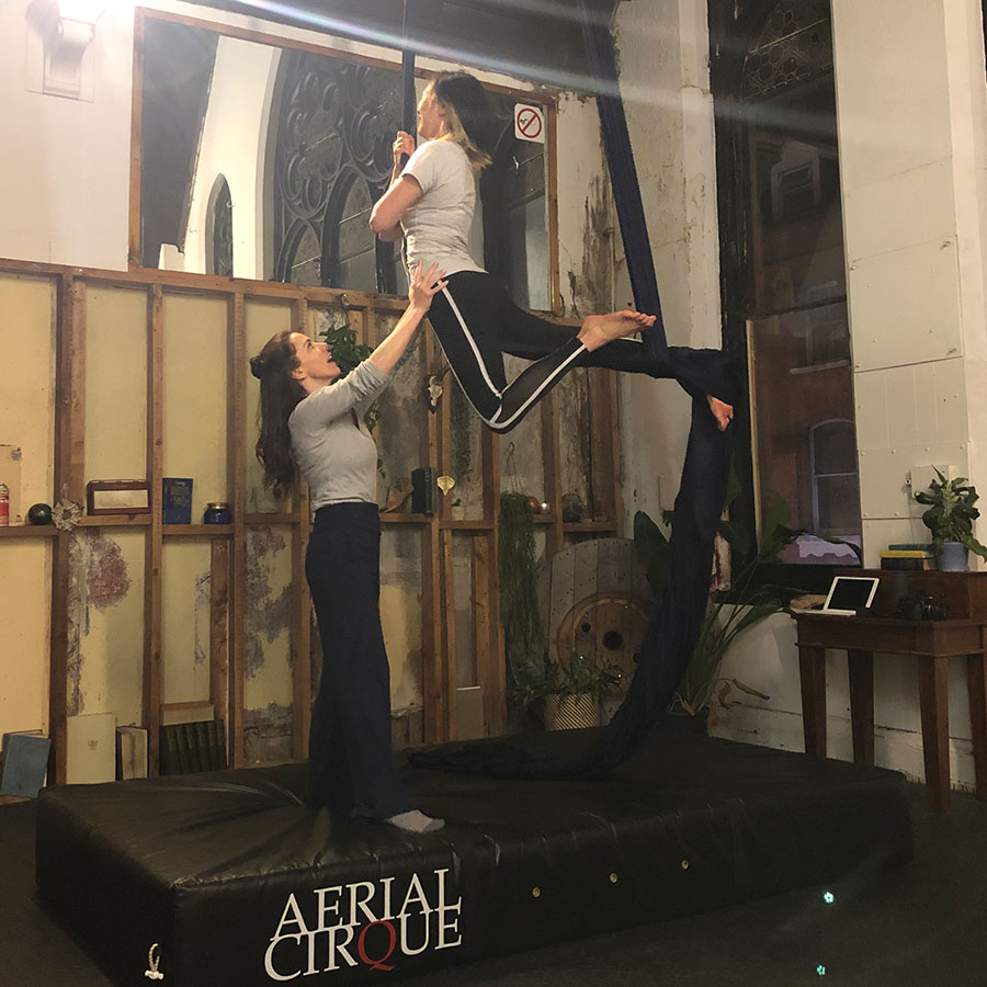 AerialCirque_teachertraining8_w.jpg