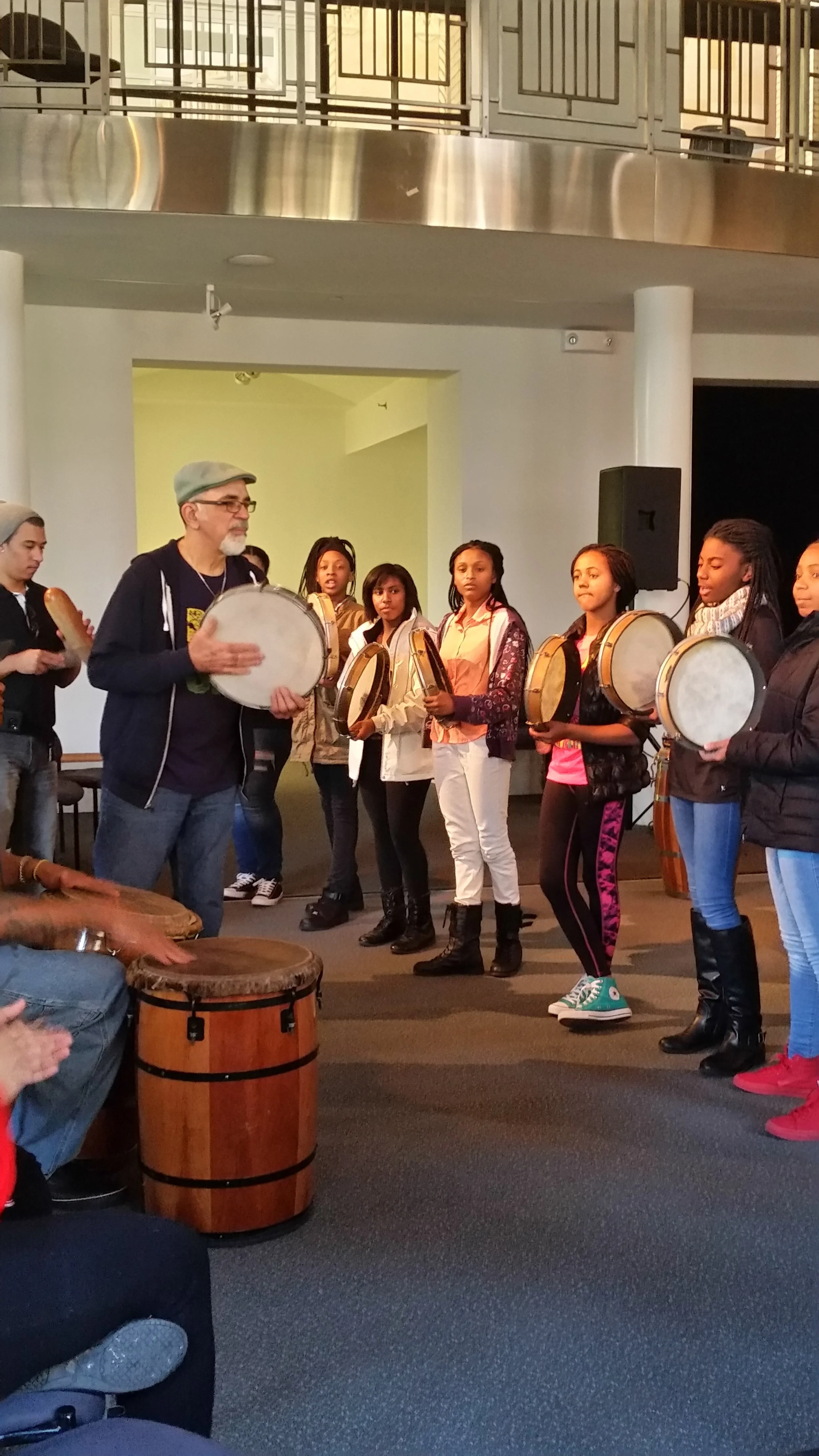 Los Pleneros Performance and Drumming Workshop at Arts Westchester March 2017