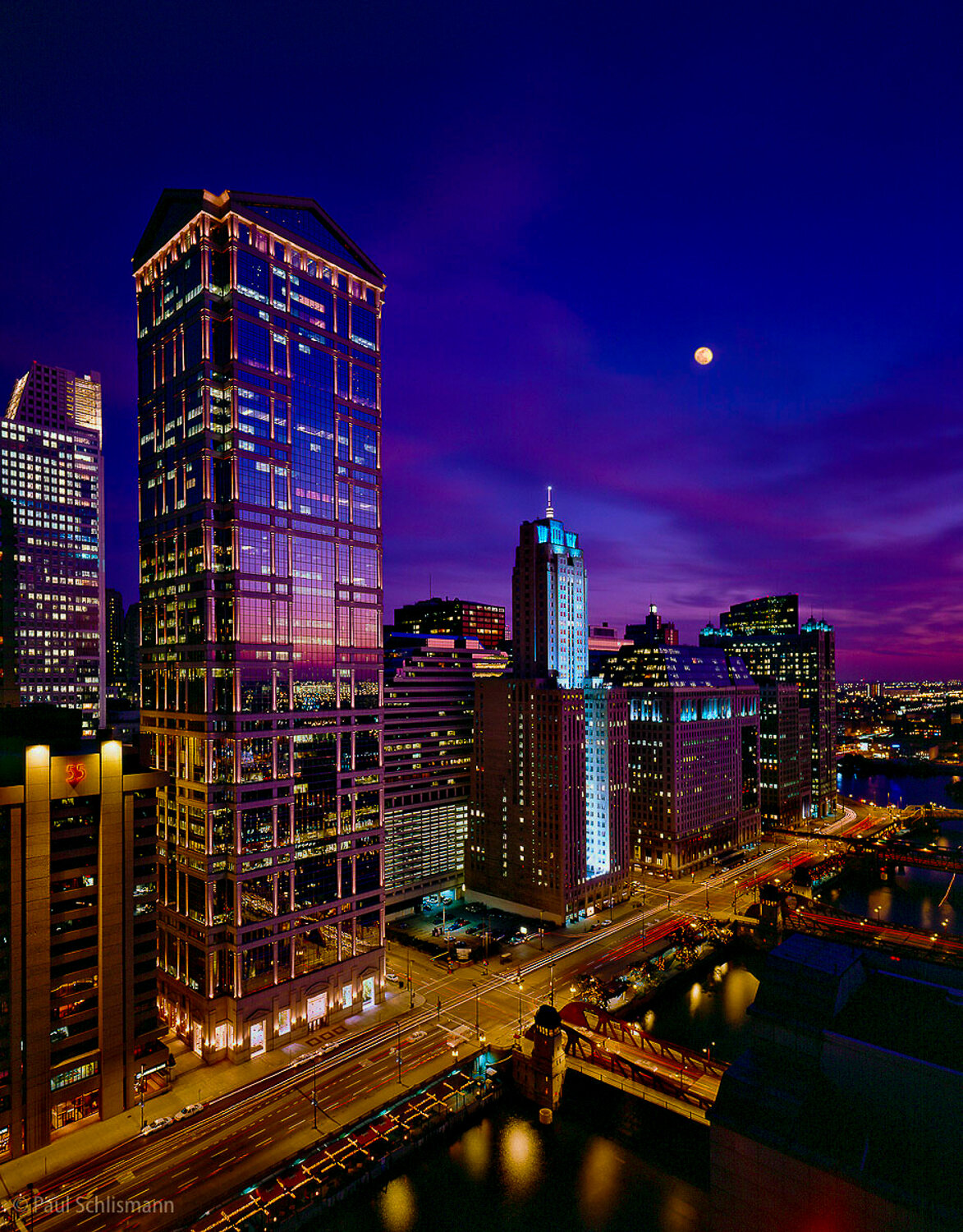 Dusk city view _ Chicago