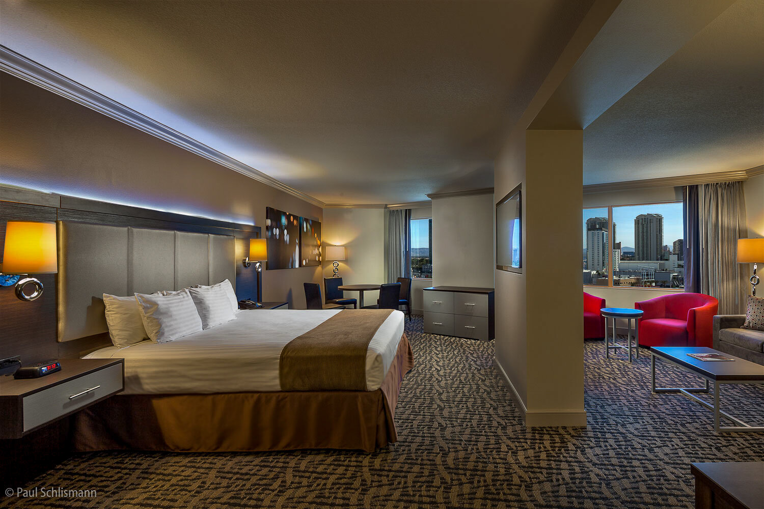 Stratosphere LV guest room