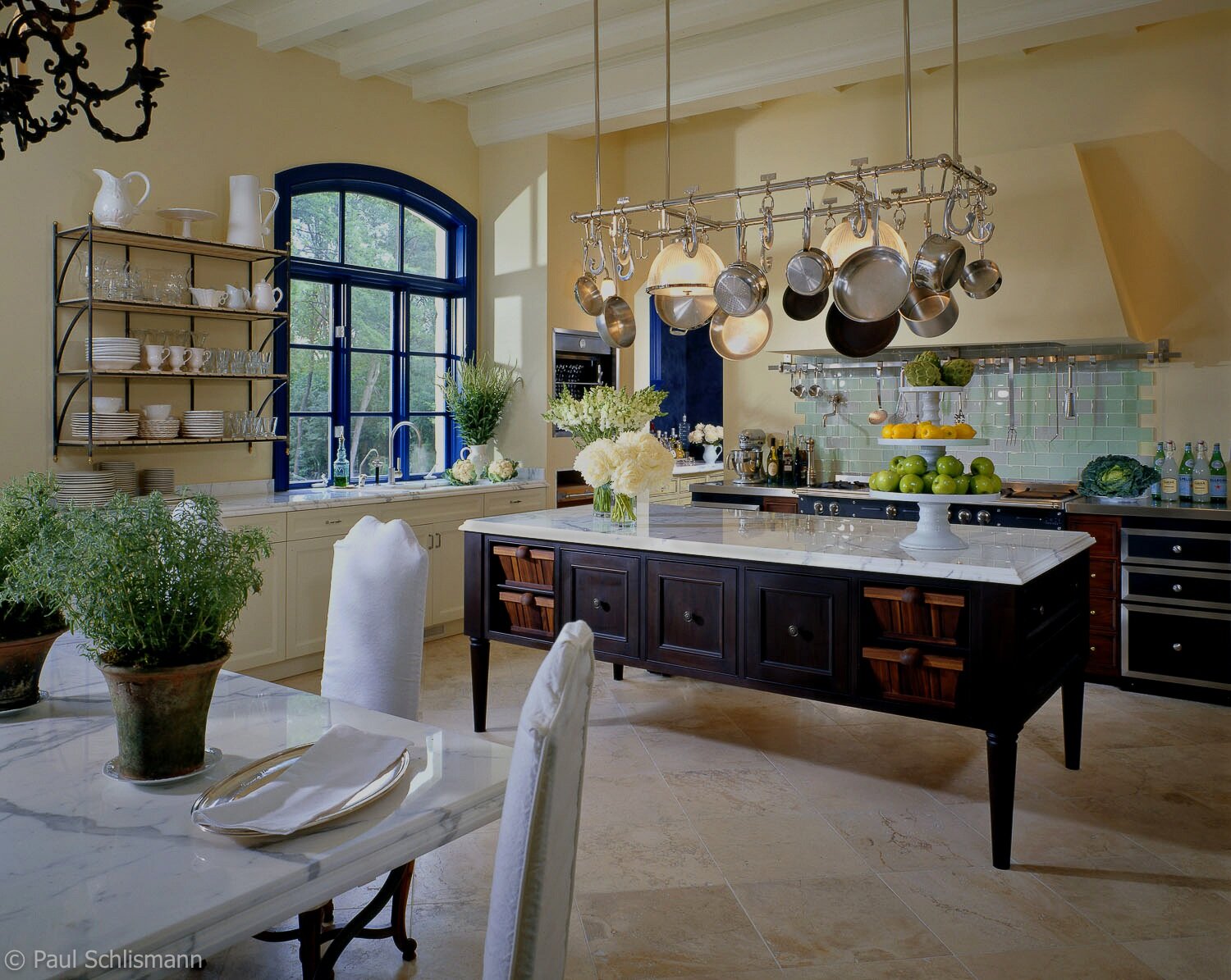 Los Angeles Architectural Photographer _ kitchen, Private Residence