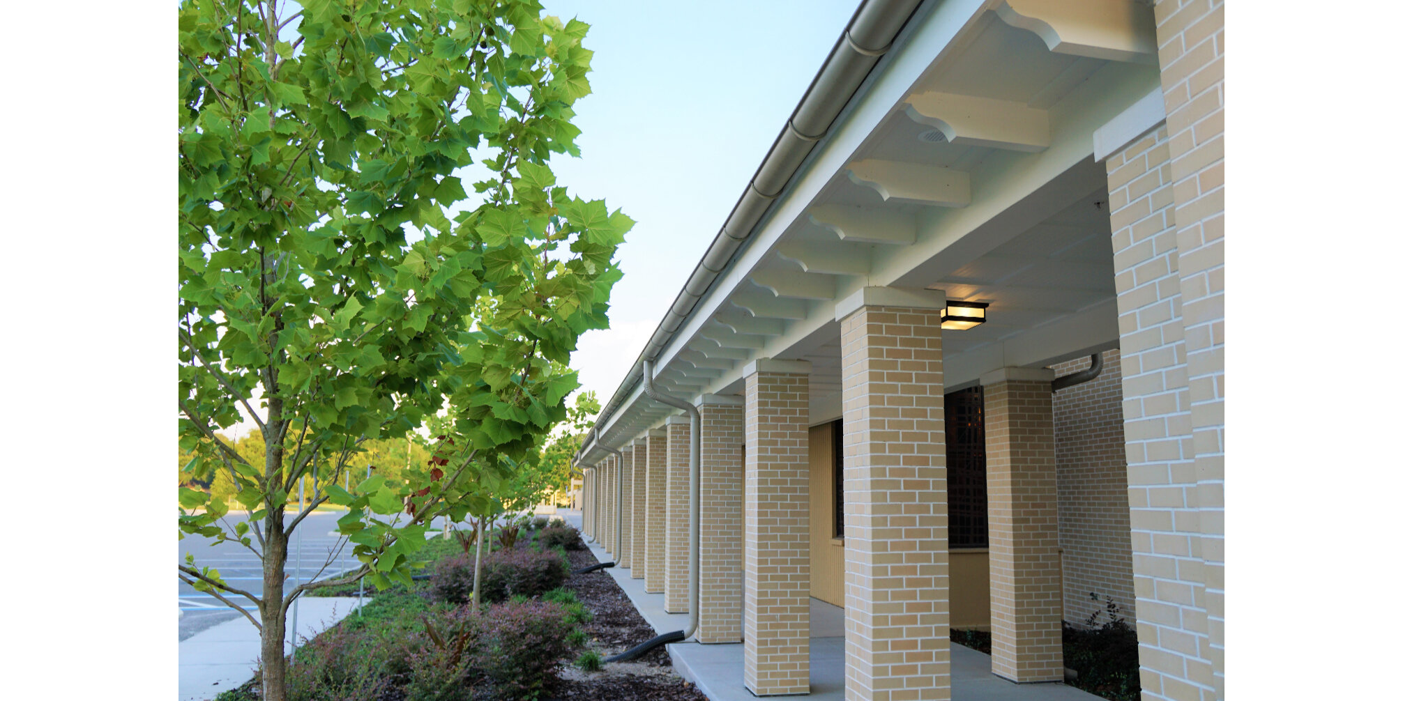 7 - colonnade detail.jpg