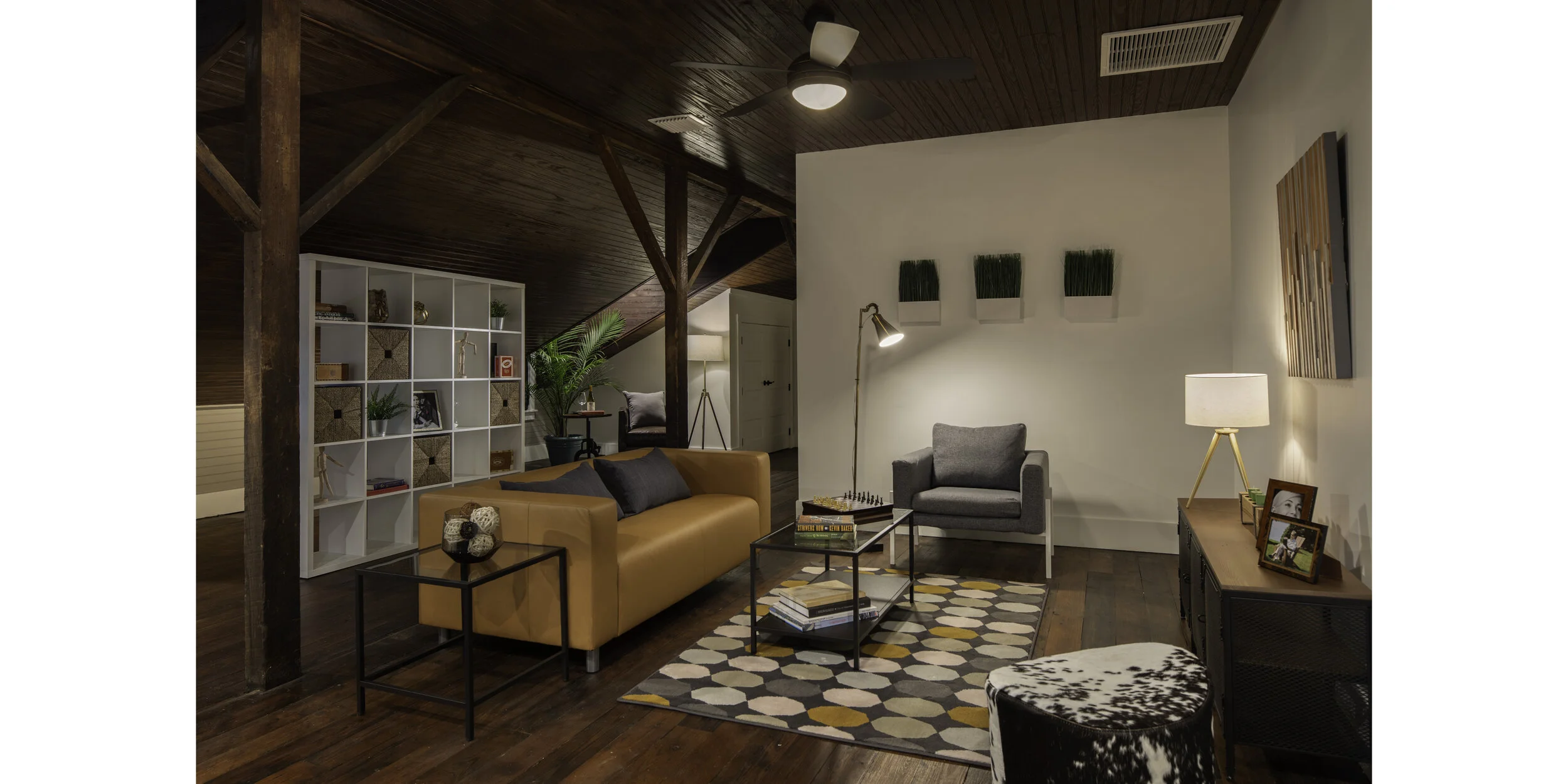 I - Oliva_Upper Floor.jpg