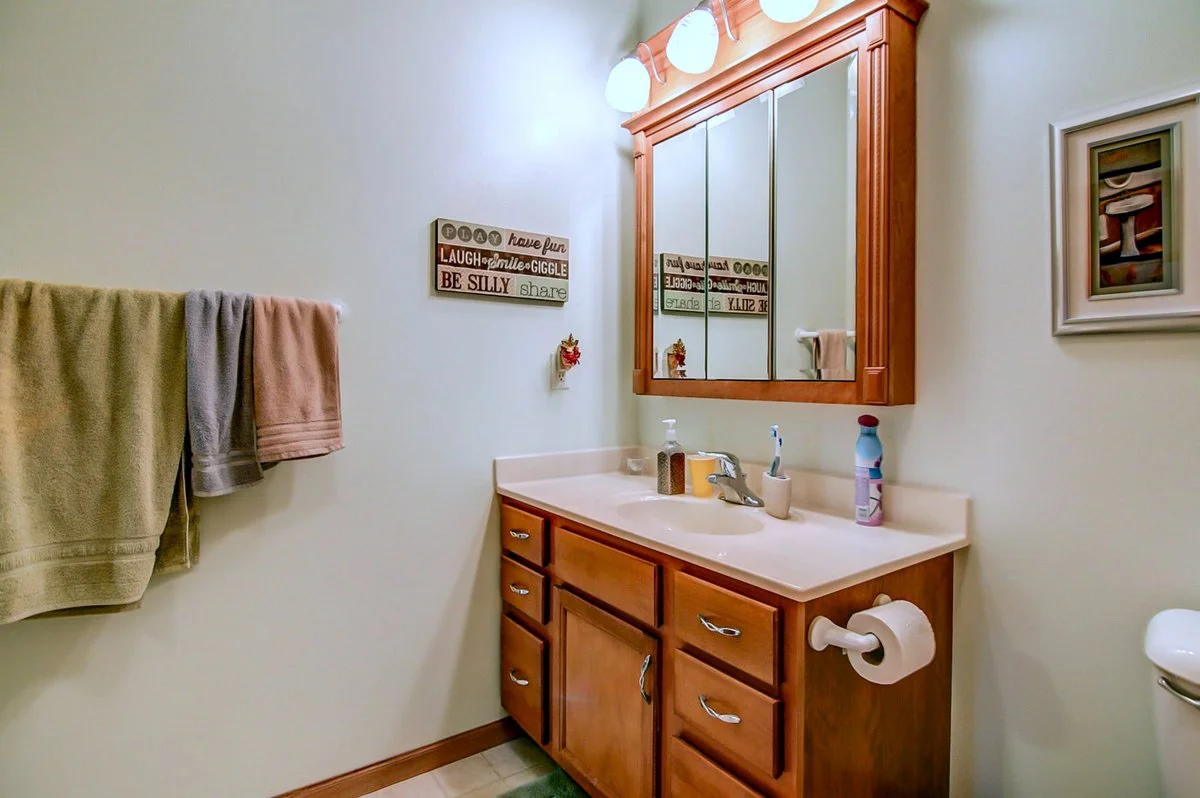 6701 Fairhaven-7.jpg