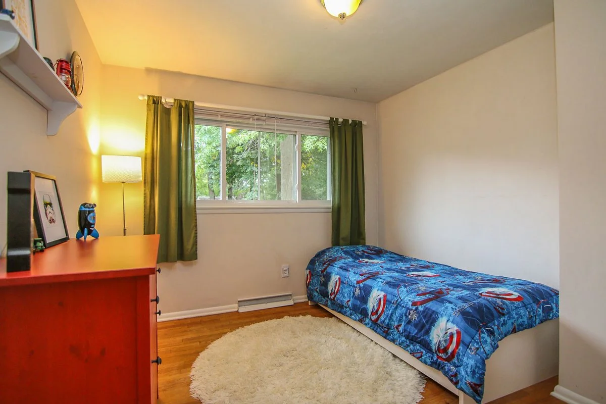 5522 Ethelwyn-19.jpg