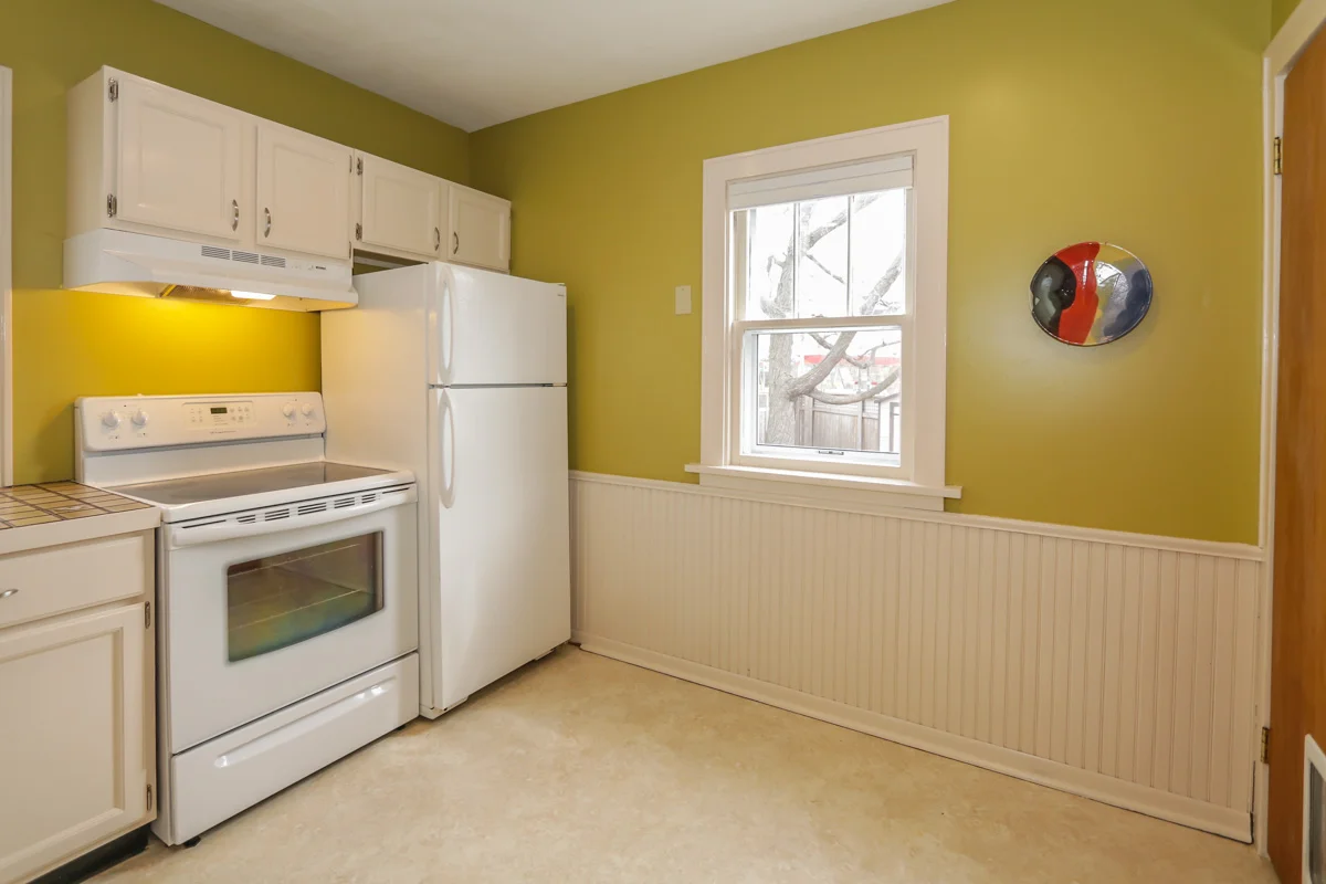 18 S Fair Oaks Ave-18.jpg