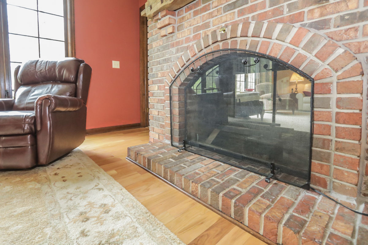 2716 Nadene Rd-47.jpg
