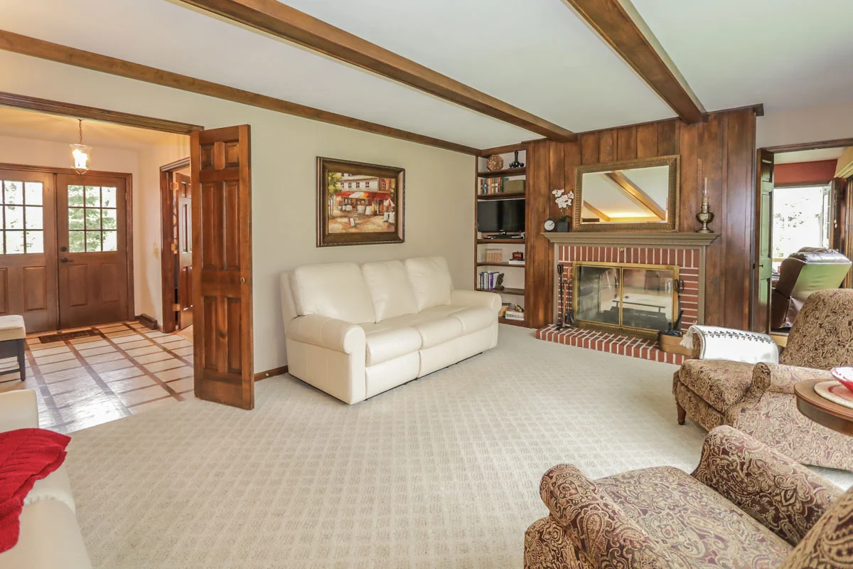 2716 Nadene Rd-42.jpg
