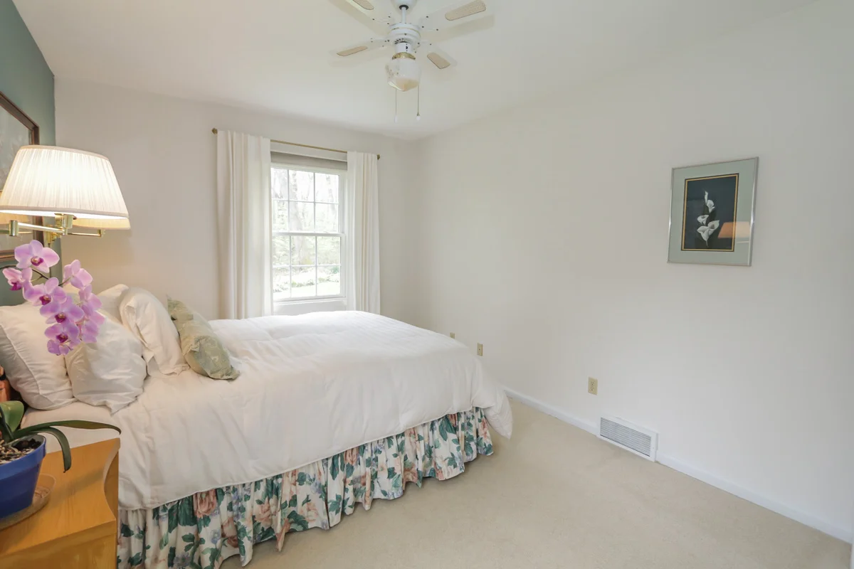 2716 Nadene Rd-34.jpg