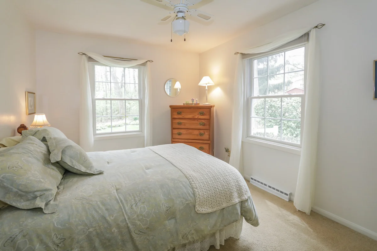 2716 Nadene Rd-27.jpg