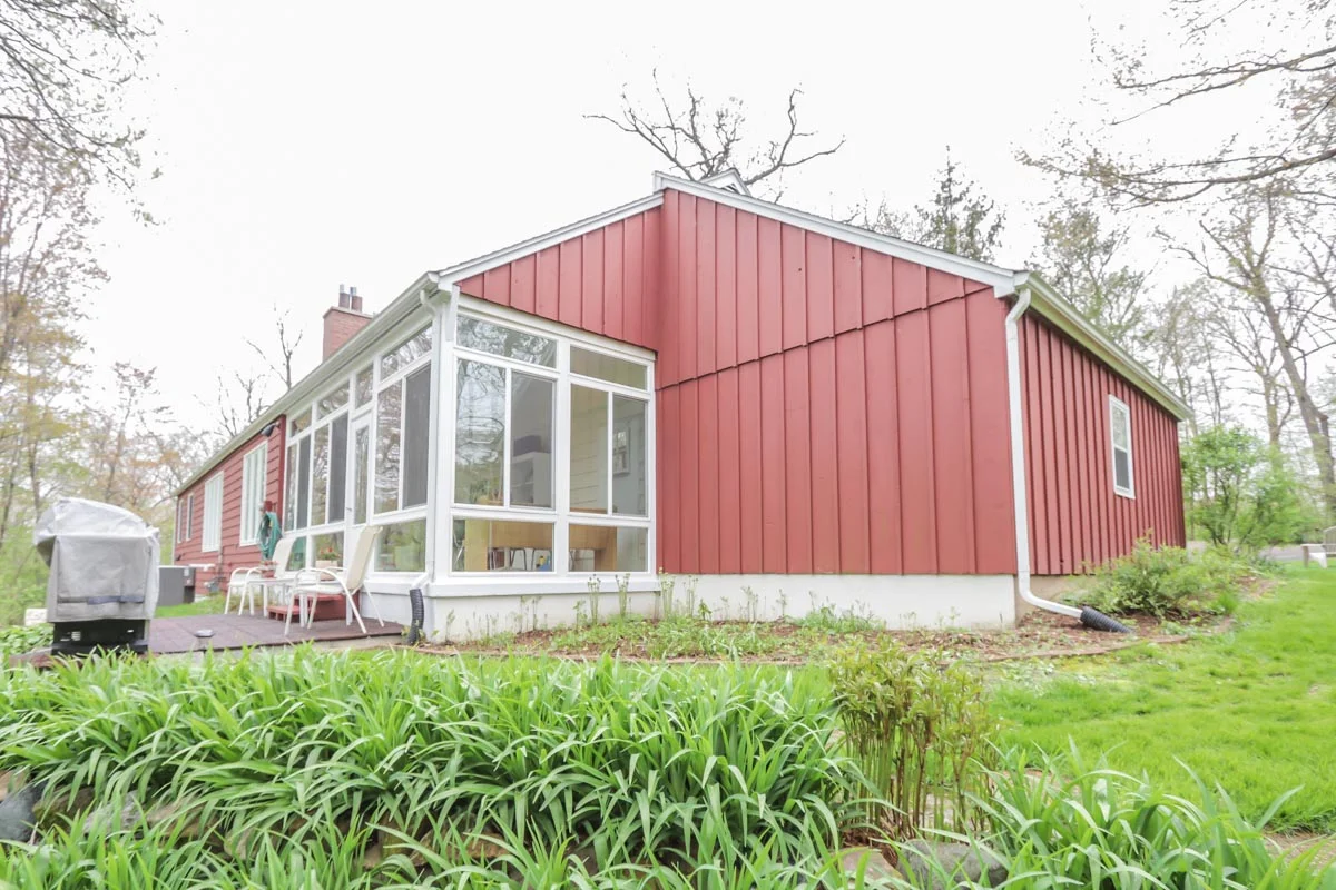 2716 Nadene Rd-13.jpg