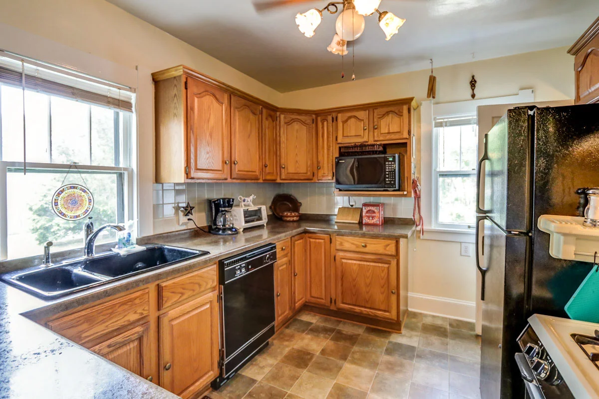 2422 E Mifflin St-10 - REVISED.jpg