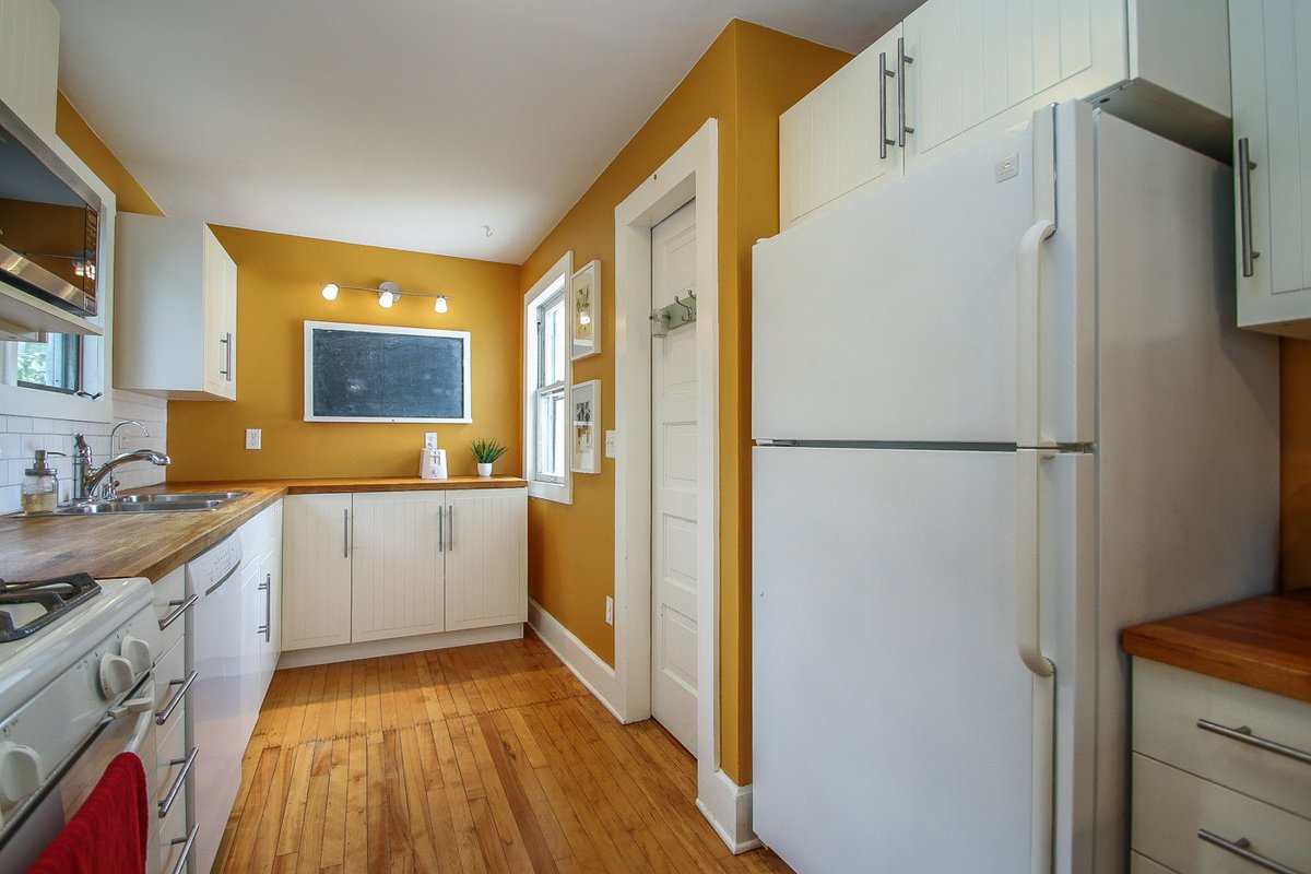 209 N 7th-8.jpg