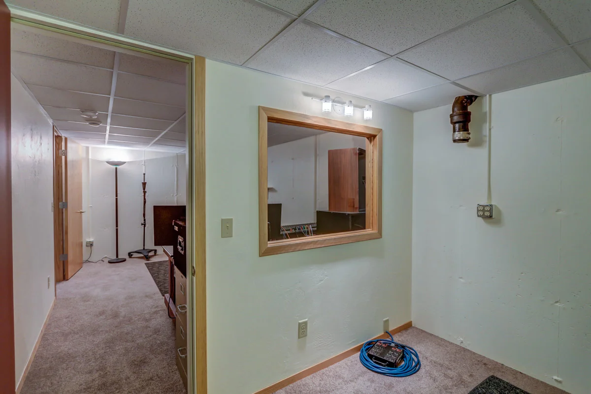 61 Waunona Woods Ct-34.jpg