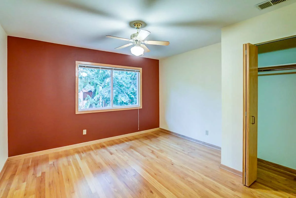 61 Waunona Woods Ct-17 - REVISED.jpg