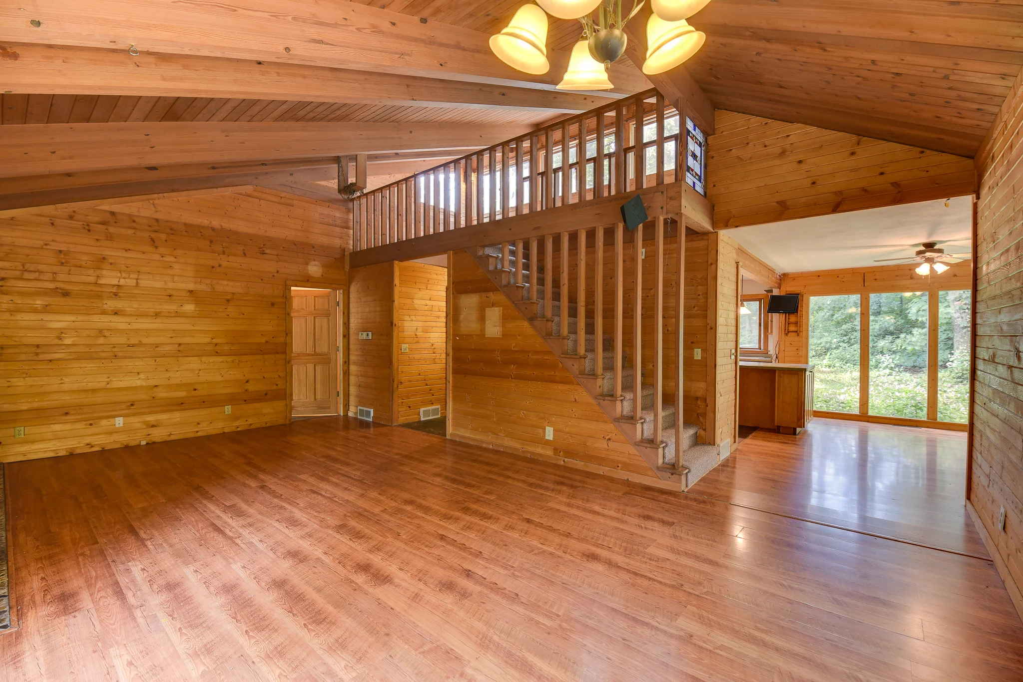 4870 Ridgeview Rd-7.jpg