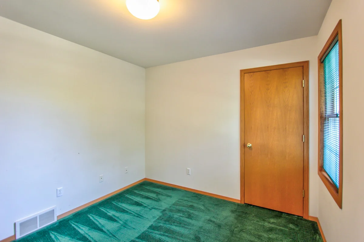 1525 Wayridge Dr-45.jpg