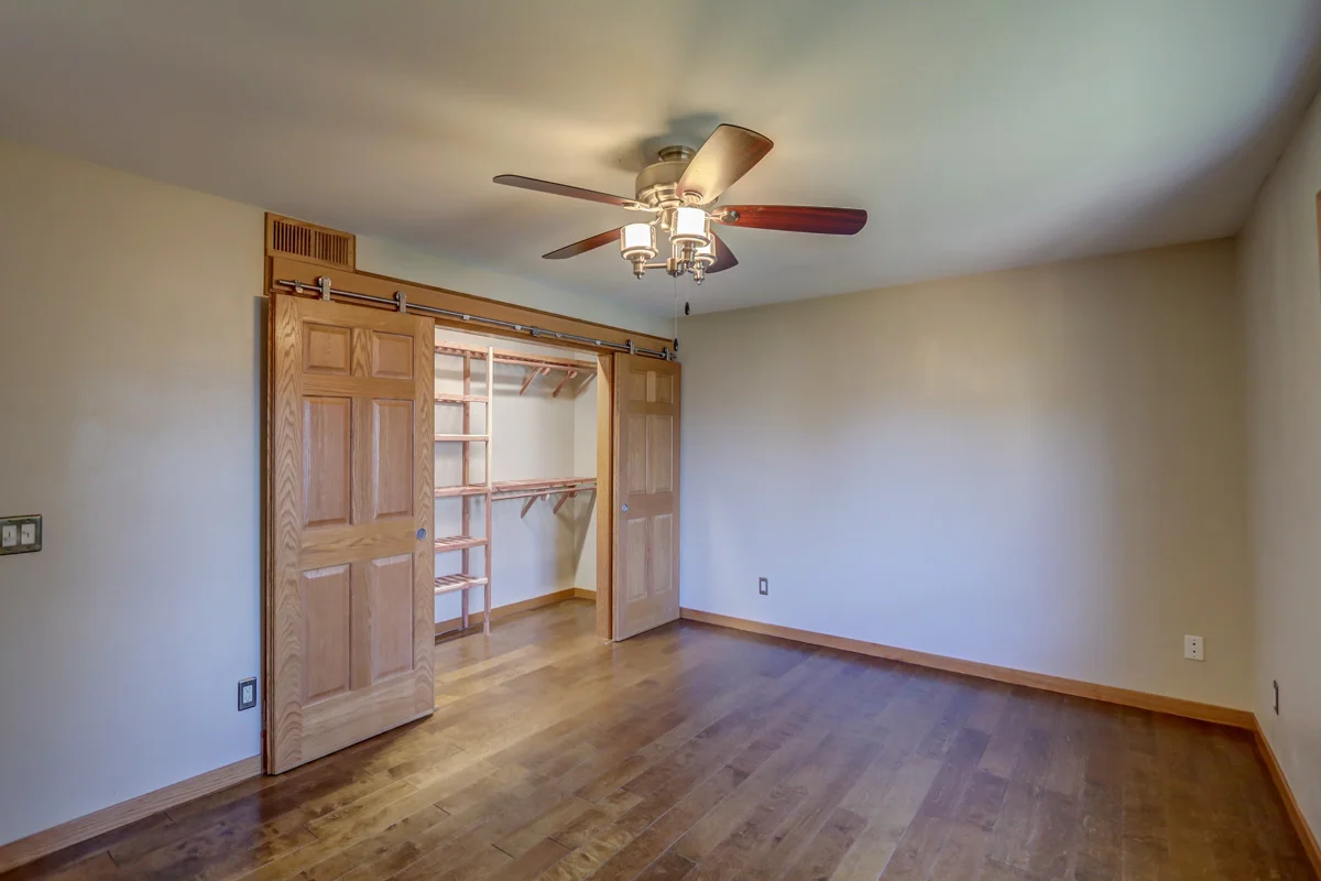 1430 Dayflower Dr-73.jpg