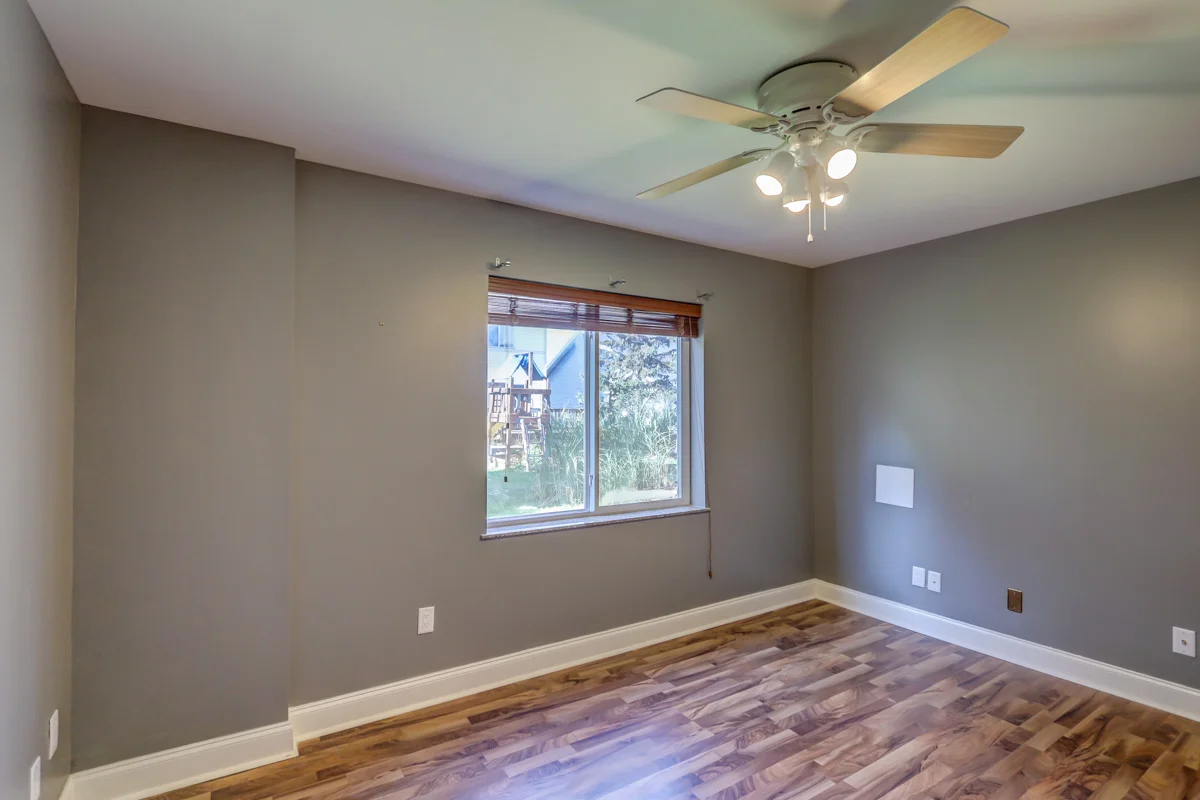 1430 Dayflower Dr-36.jpg