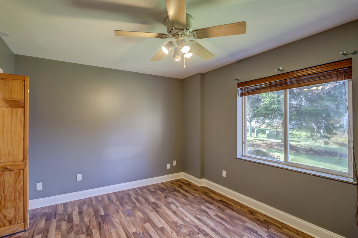 1430 Dayflower Dr-33.jpg
