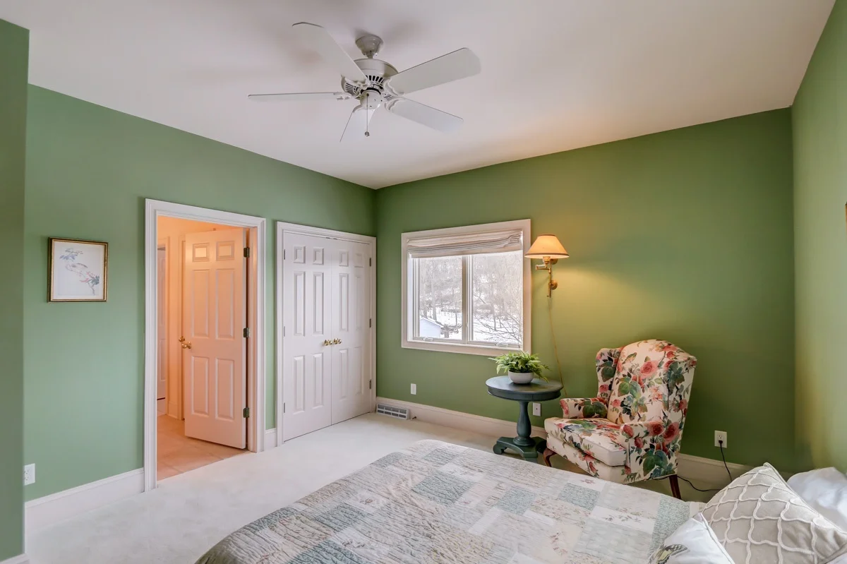 196 Tipperary Rd-53.jpg