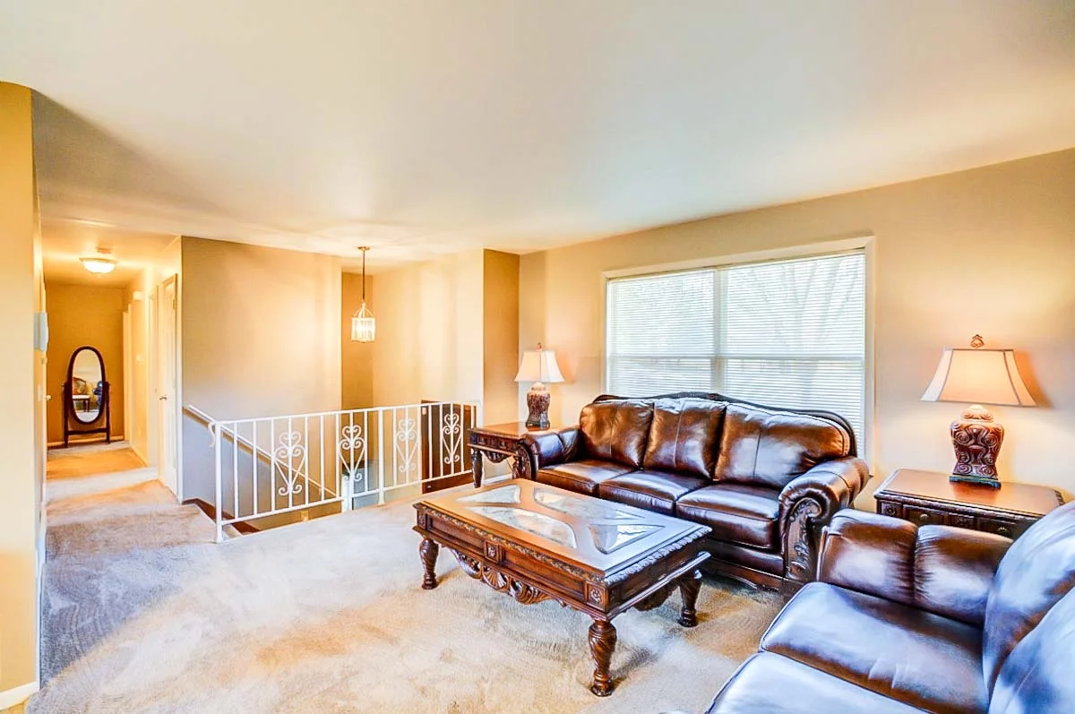 5301 Raymond Rd-6.jpg